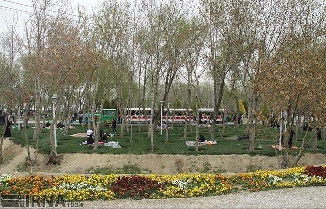 فضای سبزِ اصفهان، یک هشتم شد