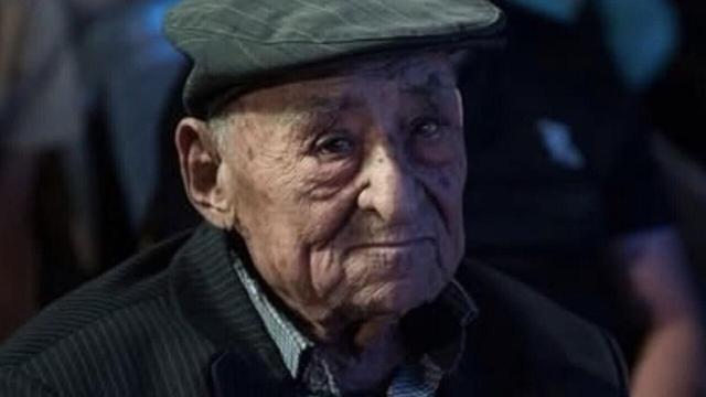 پیشکسوت برجسته کاشی مُعرق اصفهان دارفانی را وداع گفت 