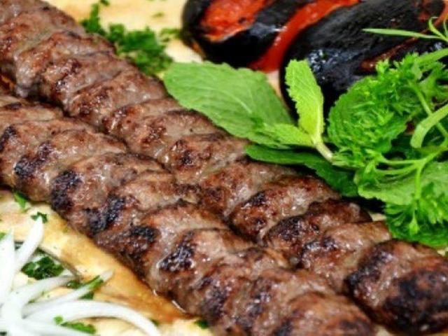 یک سیخ کباب کوبیده در افغانستان چند؟