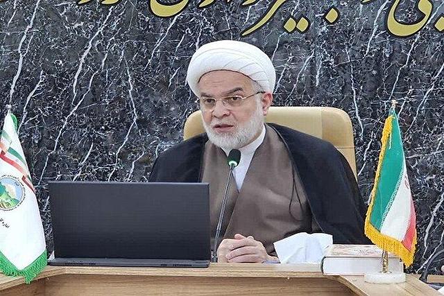 زنان ایرانی با شرافت و معنویت ستون خانواده و جامعه هستند