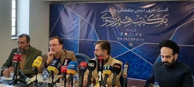 گنجینه هنری آستان قدس باید از محدودیت‌های موزه‌ای خارج و به میان مردم بیاید