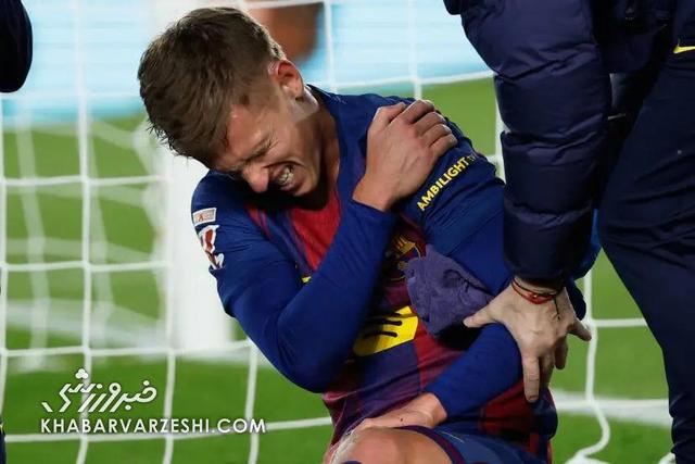 حداقل سه هفته دوری از میادین برای هافبک بارسلونا