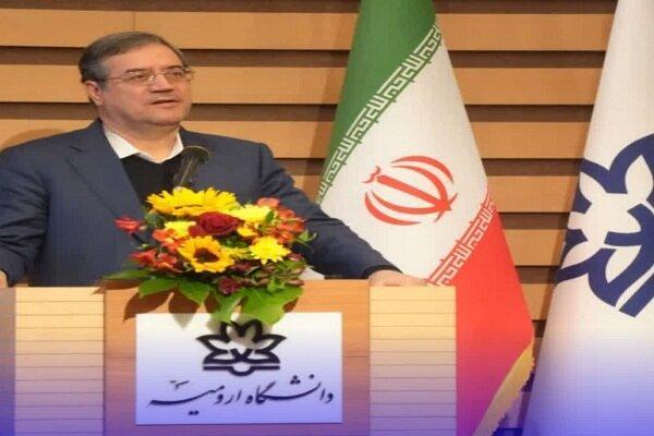 رحمانی: ورود آب به دریاچه ارومیه الزامی است؛مصارف آب بازنگری شود
