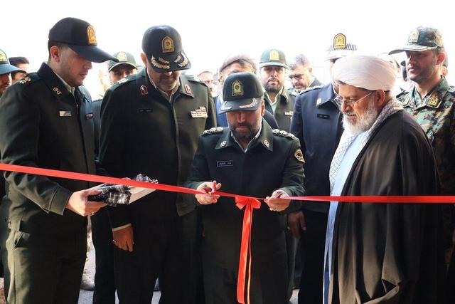 گشایش نمایشگاه «راه روشن» در فرماندهی انتظامی سمنان