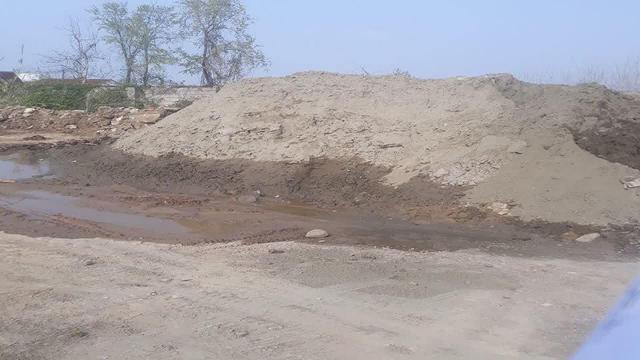 سرهنگ روشن قلب: بیش از ۲۰۰ تن ماسه دریایی فاقد مجوز در رشت کشف شد