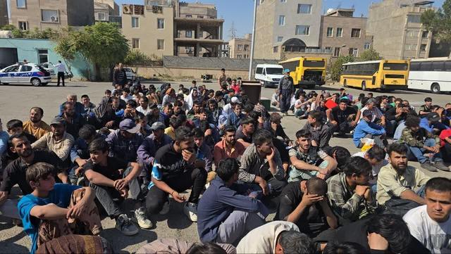 جمالی نژاد:۱۷۰ هزار مهاجر خارجی باید از اصفهان خارج شوند؛