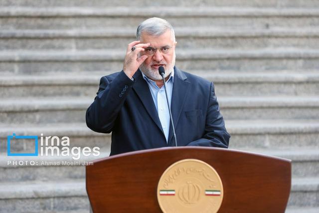 استاندار تهران: دولت برای افزایش اسقاط خودرو عزم جدی دارد + فیلم