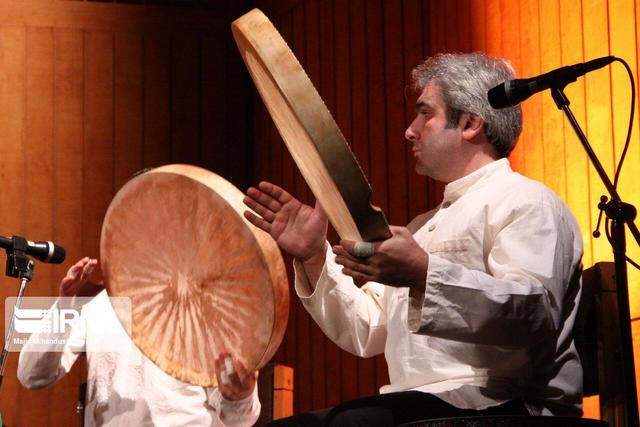 اجرای ۱۲ گروه در نشست ماهانه هنرمندان موسیقی