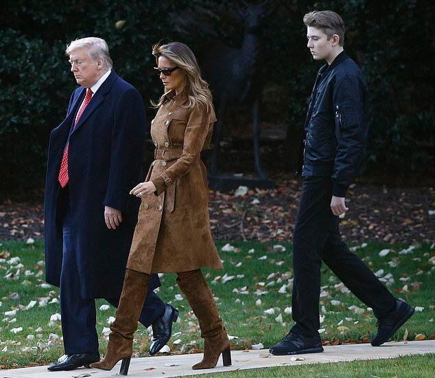 سناتور آمریکایی ملانیا ترامپ و پسرش را به دردسر می‌اندازد!