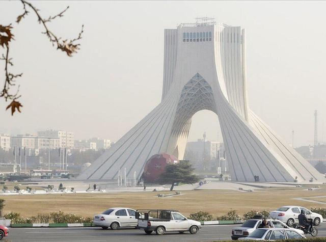 آلودگی هوا چند میلیارد دلار به کشور خسارت می‌زند؟