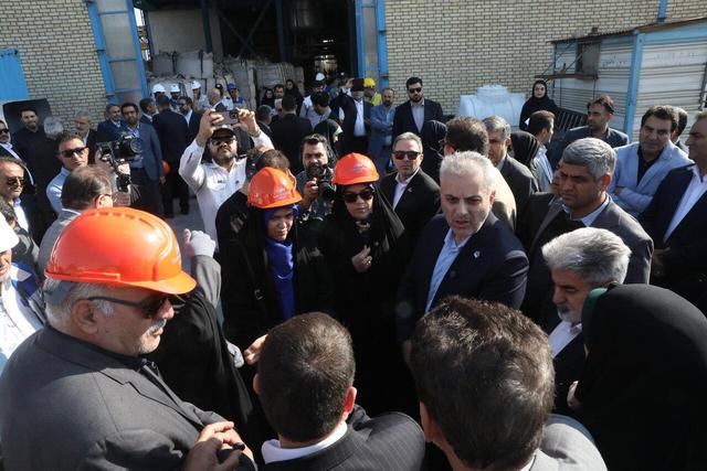 بازدید میدانی فراکسیون نظارت بر صنعت نفت از پروژه تولید پلاستیک زیست تخریب‌پذیر