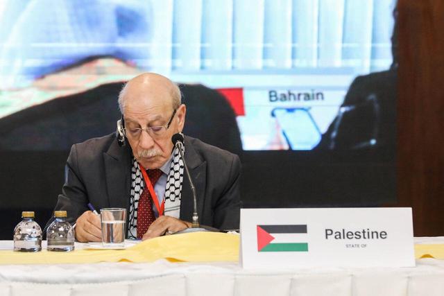 سرنوشت مردم فلسطین باید توسط خودشان تعیین شود