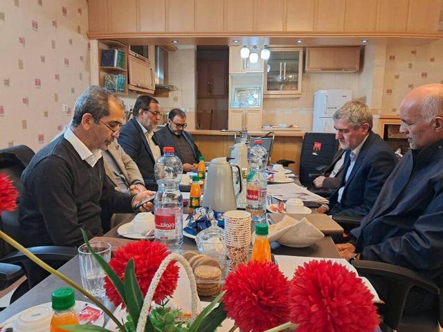 بانک اطلاعاتی خیرین فارس تدوین شود