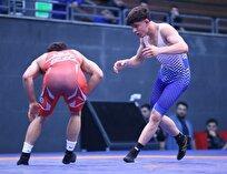 قهرمانی کشتی فرنگی استقلال پیش از دربی؛ جام را قمی‌ها با میکائیلی به خانه بردند/ شکست قهرمان جهان به ابوطالبی و برتری کاویانی‌نژاد