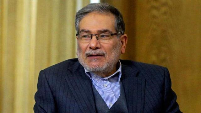 تصمیم بنزینی سال ۹۸ در جلسه سران قوا گرفته شد/ نه دولت نقش داشت و نه مجلس/ طرح سه فوریتی بازگشت قیمت دادیم اما شمخانی جلوی آن را گرفت