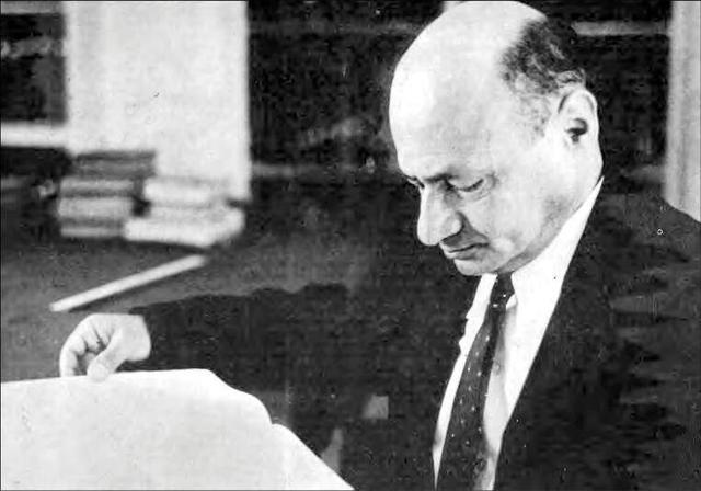 دشواری‌های آهنگسازی برای مرموزترین مترجم ایران/ کدام ساز می‌تواند ابهامات شخصیت این مرد را روایت کند؟