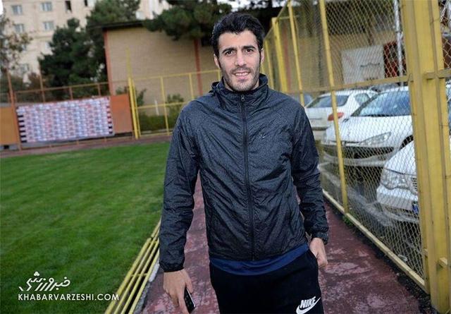 طارمی دقت می‌کرد استقلال را ۶تایی می‌کردیم/ به بنگر گفتم یک استقلالی را بزن و دعوا راه بینداز/ قدرت پرسپولیس ترس به جان این تیم انداخته!