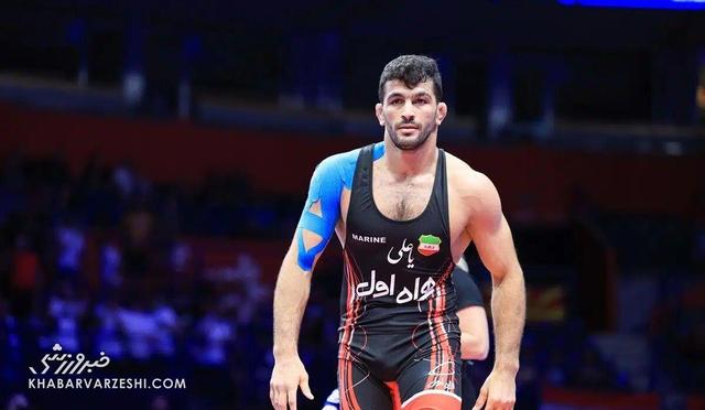 ۷ میلیارد برای هیچ؟ ماجرای عجیب قرارداد حسن یزدانی با استقلال