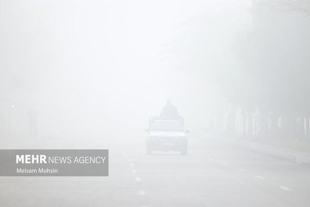 مه غلیظ صبحگاهی و کاهش دید در محورهای چهارمحال و بختیاری