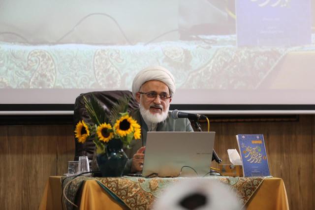 آذربایجانی: ازدواج ساختار رشد اخلاقی انسان است