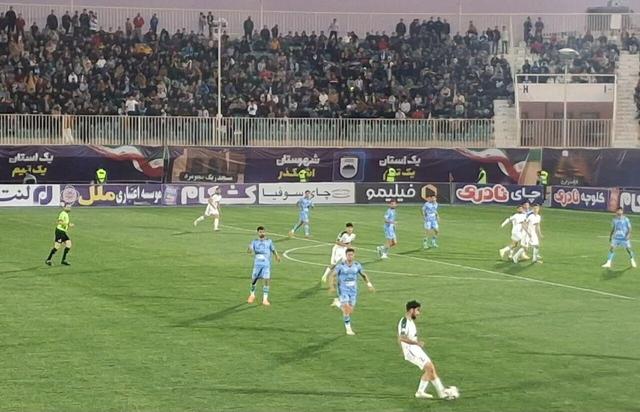 لیگ برتر فوتبال؛ نبرد حساس چادرملو با ذوب‌آهن