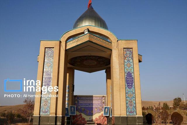 ادای احترام نمایندگان سازمان همکاری شانگهای به شهدای محور مقاومت