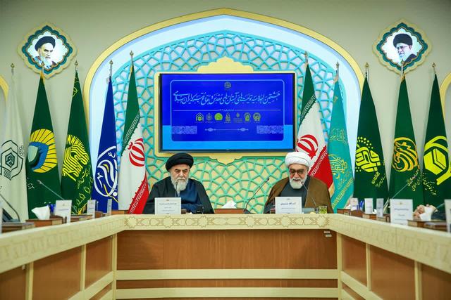 تولیت آستان قدس رضوی: مفهوم زیارت نباید به "گردشگری مذهبی" تقلیل یابد