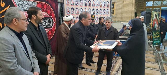 مادران و همسران شهدای شهر اندیشه تکریم شدند + فیلم