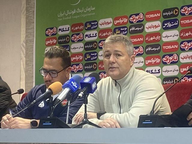 اسکوچیچ: تراکتور در مسیر قهرمانی عقب‌نشینی نمی‌کند