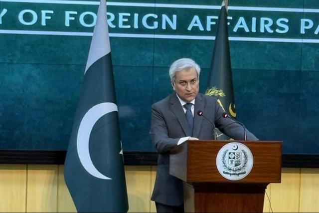 پاکستان مرزهایش را به روی افغانستان بست