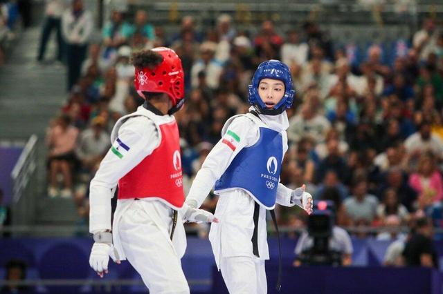 پیروزی ۴ تکواندوکار ایران در روز سوم قهرمانی جهان/ خط و نشان کشیدن مبینا نعمت زاده مقابل مراکش
