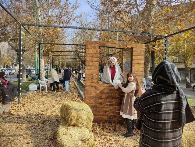 اجرای طرح گذر پاییز در بلوار سیف‌الدوله ملایر