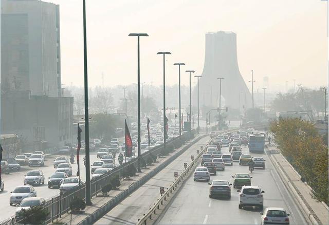 آلودگی هوا همچنان می تازد | نخستین روز قابل قبول خوزستان ثبت شد