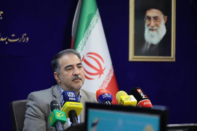 تأکید معاون پرستاری وزارت بهداشت برحمایتهای معیشتی از پرستاران