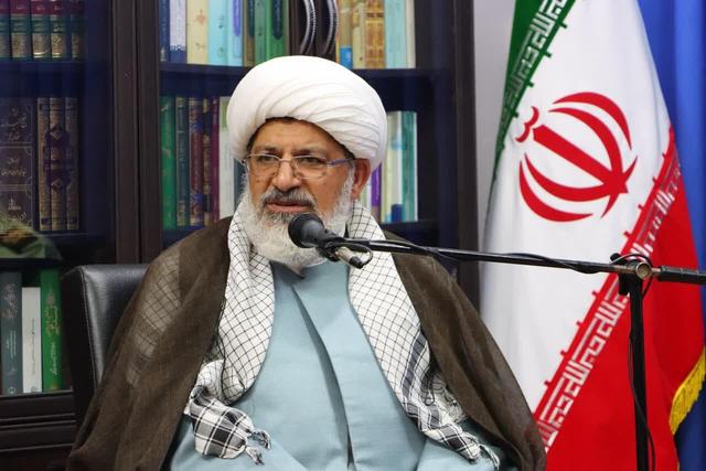 آیت‌الله نظری نماد اخلاص، ساده‌زیستی و پاسداری از انقلاب است