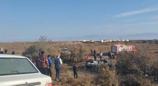 واژگونی مرگبار پراید؛ یک کشته و ۴ مجروح در سه‌راهی آق‌دگش آق‌قلا