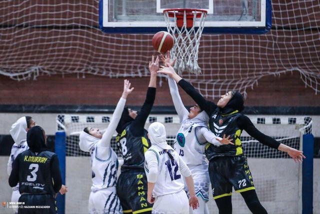 لیگ بسکتبال زنان؛ برد آسان استقلال و برتری مدافع عنوان قهرمانی