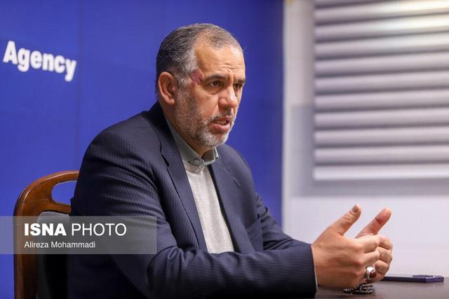 ارتباطی میان بازار صنعت و کار ما با دانشگاه نیست/ پیگیر احیای هنرستانهای جوارصنعت هستیم