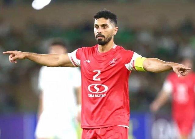 رکوردشکنی تاریخی کاپیتان پرسپولیس؛ عالیشاه در یک قدمی جاودانگی