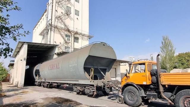 حمایت دولت از زنجیره تولید نان با تخصیص ۳ هزار تن گندم خارجی به زنجان