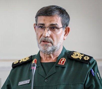 دریادار تنگسیری: در رزمایش اخیر، موشکی با برد بیش از طول خلیج فارس شلیک شد/ برای جنگ در دریا آمادهایم