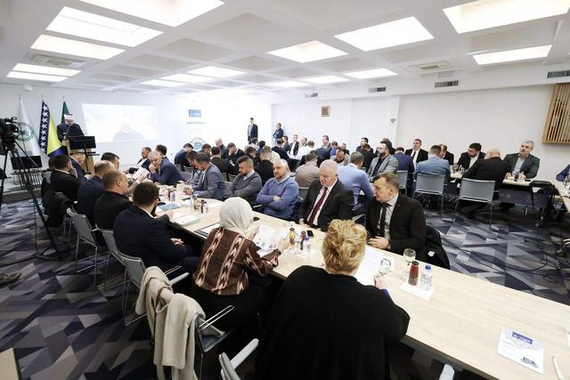 بررسی آینده آموزش اسلامی در مدارس قرآنی مساجد در عصر دیجیتال در بوسنی و هرزگوین