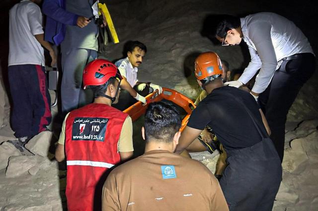 حادثه سقوط از ارتفاع در پارک پنجعلی بندرعباس