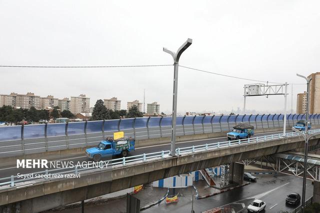 انسداد شبانه مسیر شرق به غرب تونل نیایش و پل صدر