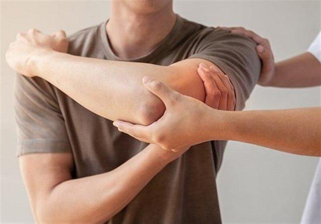 میانه ساز: قولنجگیریهای شدید ممکن است باعث آسیبهای نخاعی شود