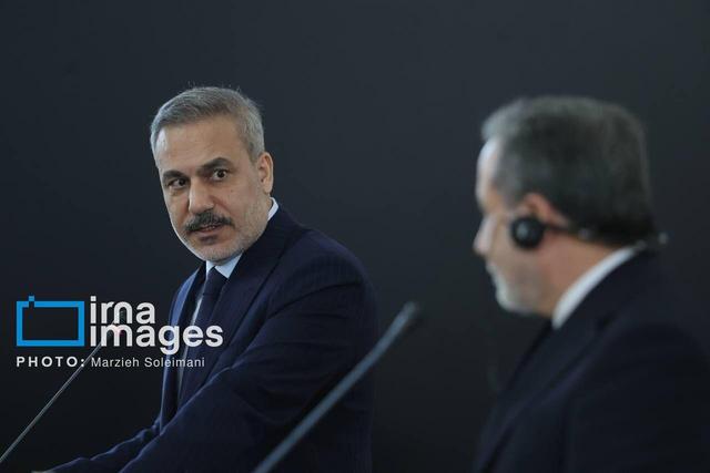 ترکیه میخواهد از توان و نقشآفرینی ایران بهره گیرد/ تهران حامی یکپارچگی سوریه