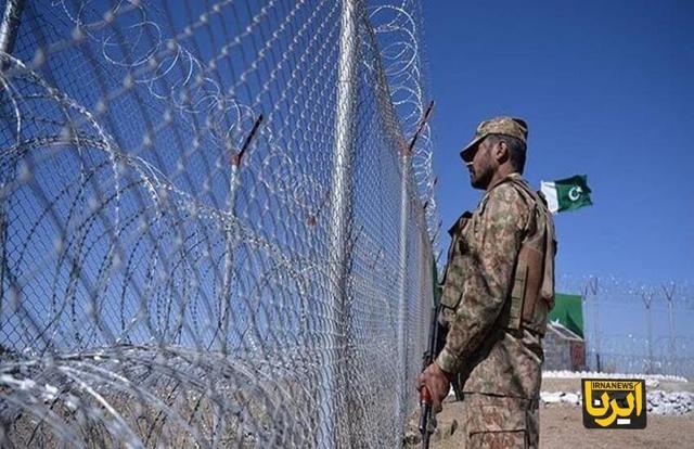 پاکستان، طالبان را مسئول آغاز درگیری در مرز با افغانستان دانست