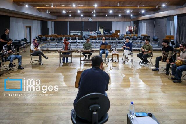 آغاز فعالیت ارکستر سازهای ایرانی با آثار پایور/ وقتی جوانان پاسدار موسیقی اصیل می‌شوند
