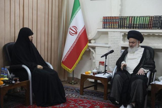 رییس جامعه مدرسین: بانوان در خط مقدم مقابله با تهاجم فرهنگی قرار دارند