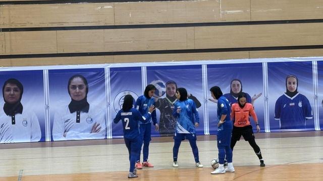 لیگ فوتسال زنان؛ برد پرگل استقلال و شکست سپاهان